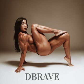 Hannah IFBB Pro