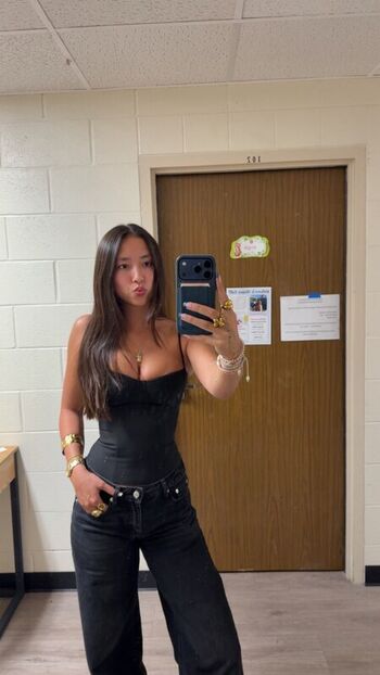 Full leaked Hannah lee private onlyfans photo