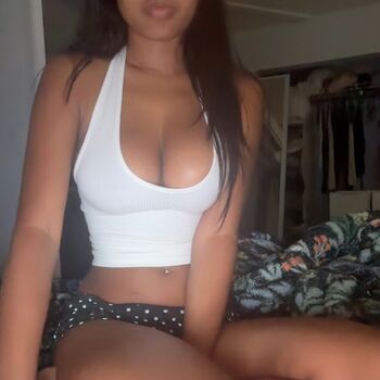 hannah_mea74107
