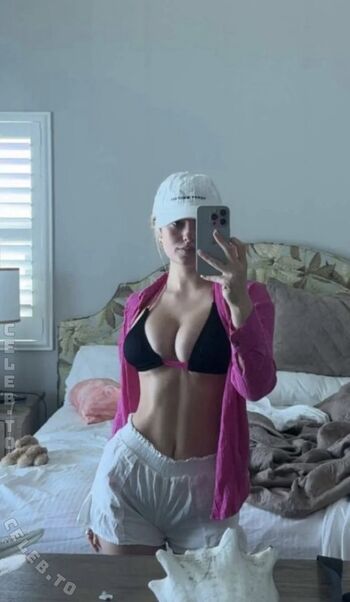 Hannah White