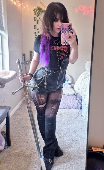 Hannahhyrule / Captain Hannah