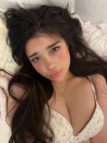 Full leaked Hannahkae private onlyfans photo