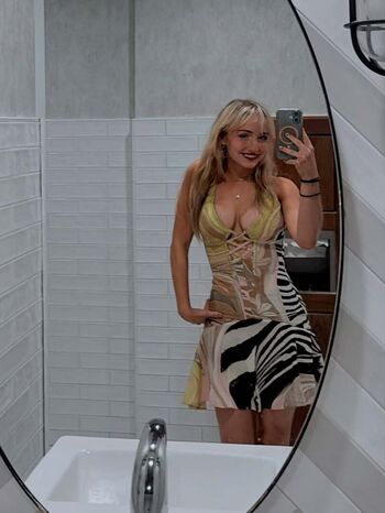 Full leaked Hannahmd private onlyfans photo