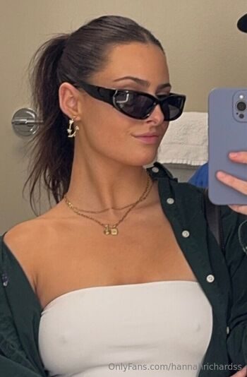 Full leaked Hannahrichardss private onlyfans photo