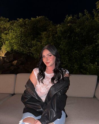 Full leaked Hannahskyemeyer private onlyfans photo