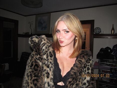 Full leaked Hannahskyemeyer private onlyfans photo