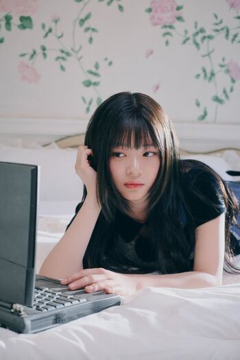 Hanni Pham