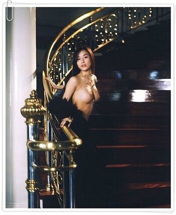 Full leaked Harisu private onlyfans photo
