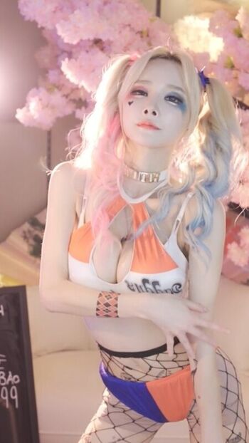Full leaked Harley quinn cosplay private onlyfans photo