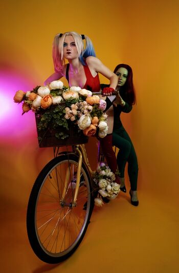 Harley Quinn Cosplay