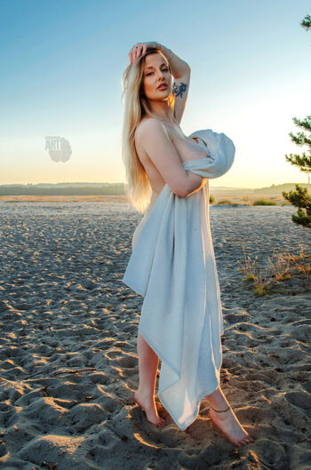 Full leaked Hasitka private onlyfans photo