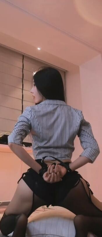 Full leaked Haxxnini private onlyfans photo