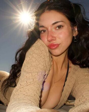 Full leaked Hayley benson private onlyfans photo