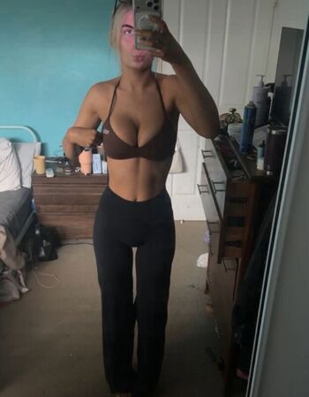 Full leaked Hayley camp private onlyfans photo