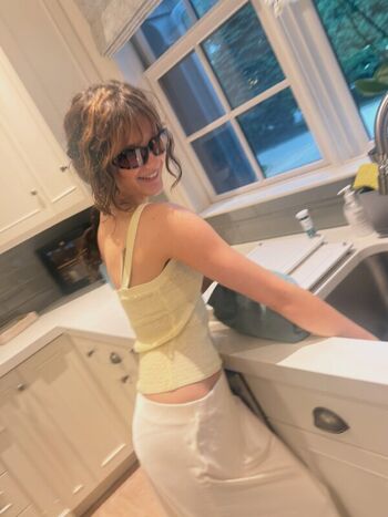 Full leaked Hayley noelle leblanc private onlyfans photo