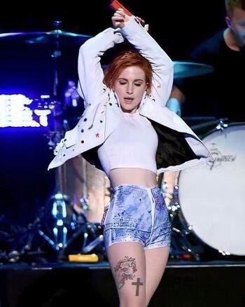 Full leaked Hayley williams  page private onlyfans photo