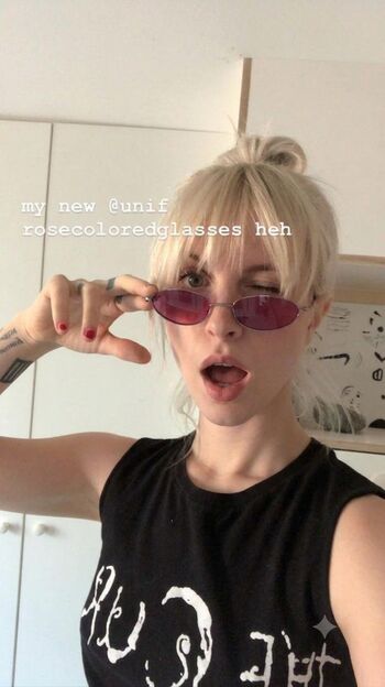 Full leaked Hayley williams page private onlyfans photo