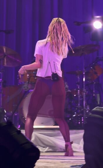 Full leaked Hayley williams page private onlyfans photo