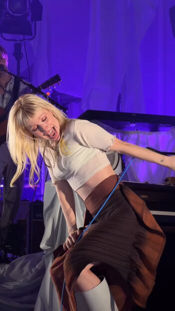 Full leaked Hayley williams page private onlyfans photo