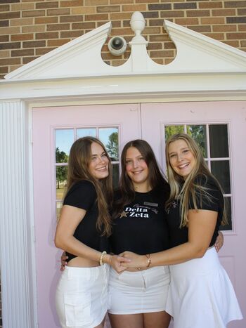 Full leaked Hayley private onlyfans photo