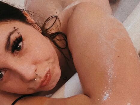 Full leaked Hayleybabi private onlyfans photo