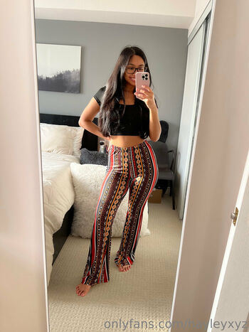 Full leaked Hayleyxyz private onlyfans photo