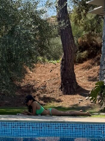 Full leaked Hazar erguclu private onlyfans photo