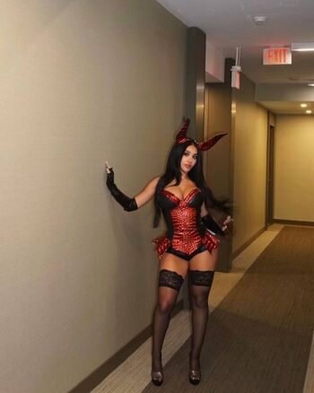 Full leaked Hazelselin private onlyfans photo