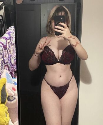 Full leaked Healslt private onlyfans photo