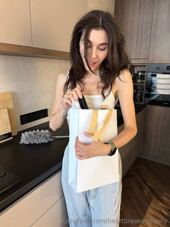Full leaked Heartbreakingjenny private onlyfans photo