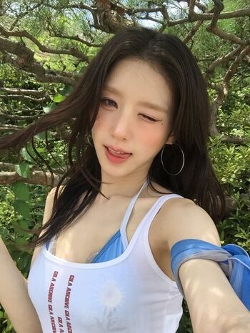 Full leaked Heejin private onlyfans photo