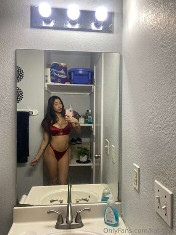 Full leaked Heily private onlyfans photo