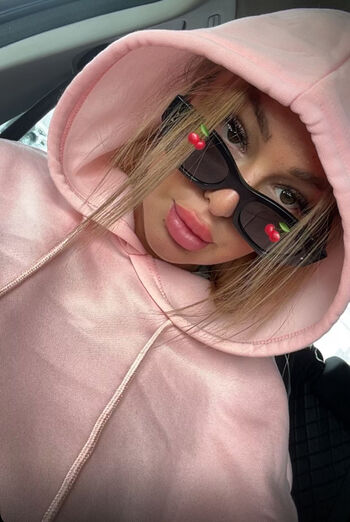 Full leaked Helenaeliart private onlyfans photo