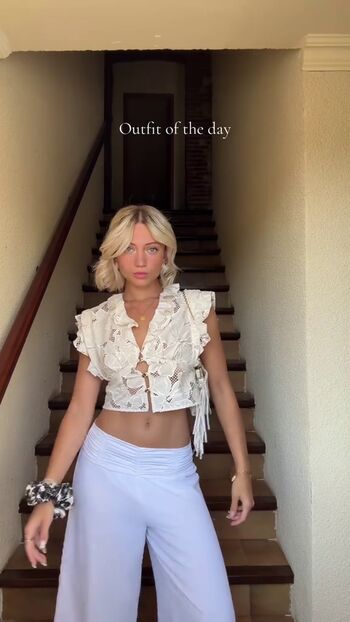 Full leaked Hello iris private onlyfans photo