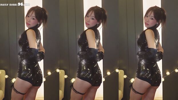Full leaked Hello kiko private onlyfans photo