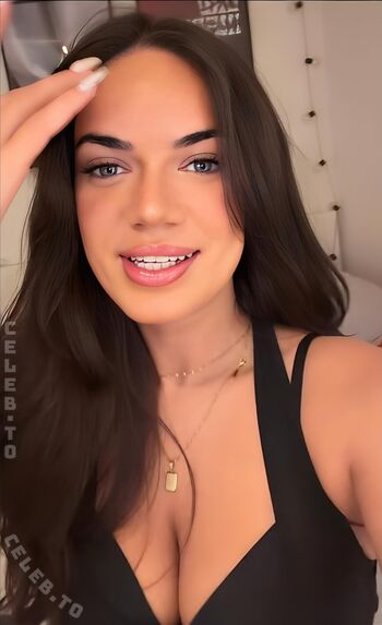 Full leaked Henna private onlyfans photo