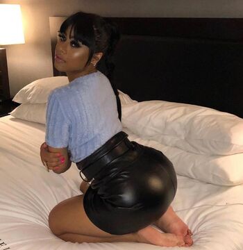 Full leaked Hennessycarolina private onlyfans photo