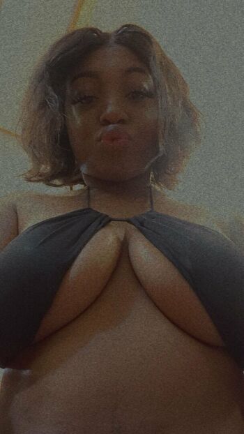 Full leaked Henny babii private onlyfans photo