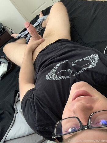 Full leaked Heyitskalen private onlyfans photo