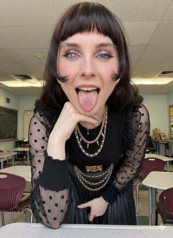 HeyMissTeacher