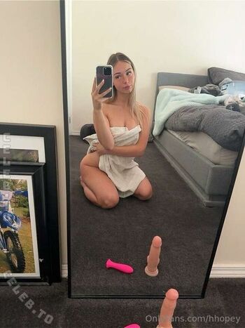 Full leaked Hhopey private onlyfans photo