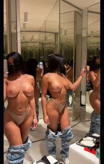 Full leaked Hijabnsfw private onlyfans photo