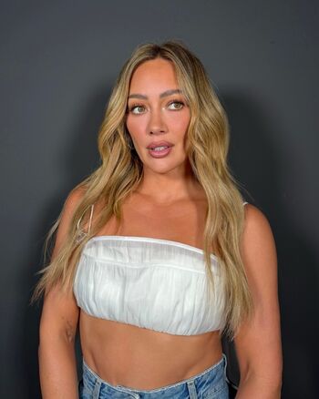 Full leaked Hillary duff private onlyfans photo