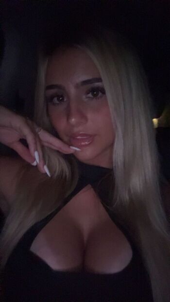 Full leaked Hippicam private onlyfans photo