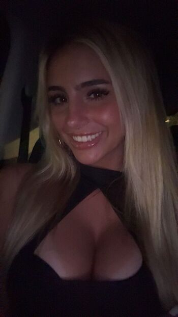 Full leaked Hippicam private onlyfans photo