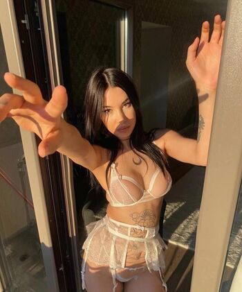 Full leaked Hira balci private onlyfans photo