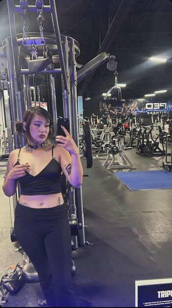 Full leaked Hispanic  page private onlyfans photo