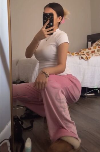 Full leaked Hispanic  page private onlyfans photo