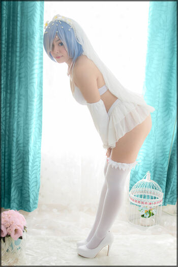 Hitomi Locks