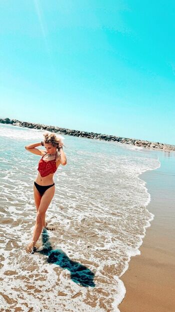 Hollie Bennett